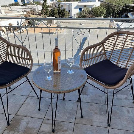 Hotel Chrisoula Antiparos Town エクステリア 写真